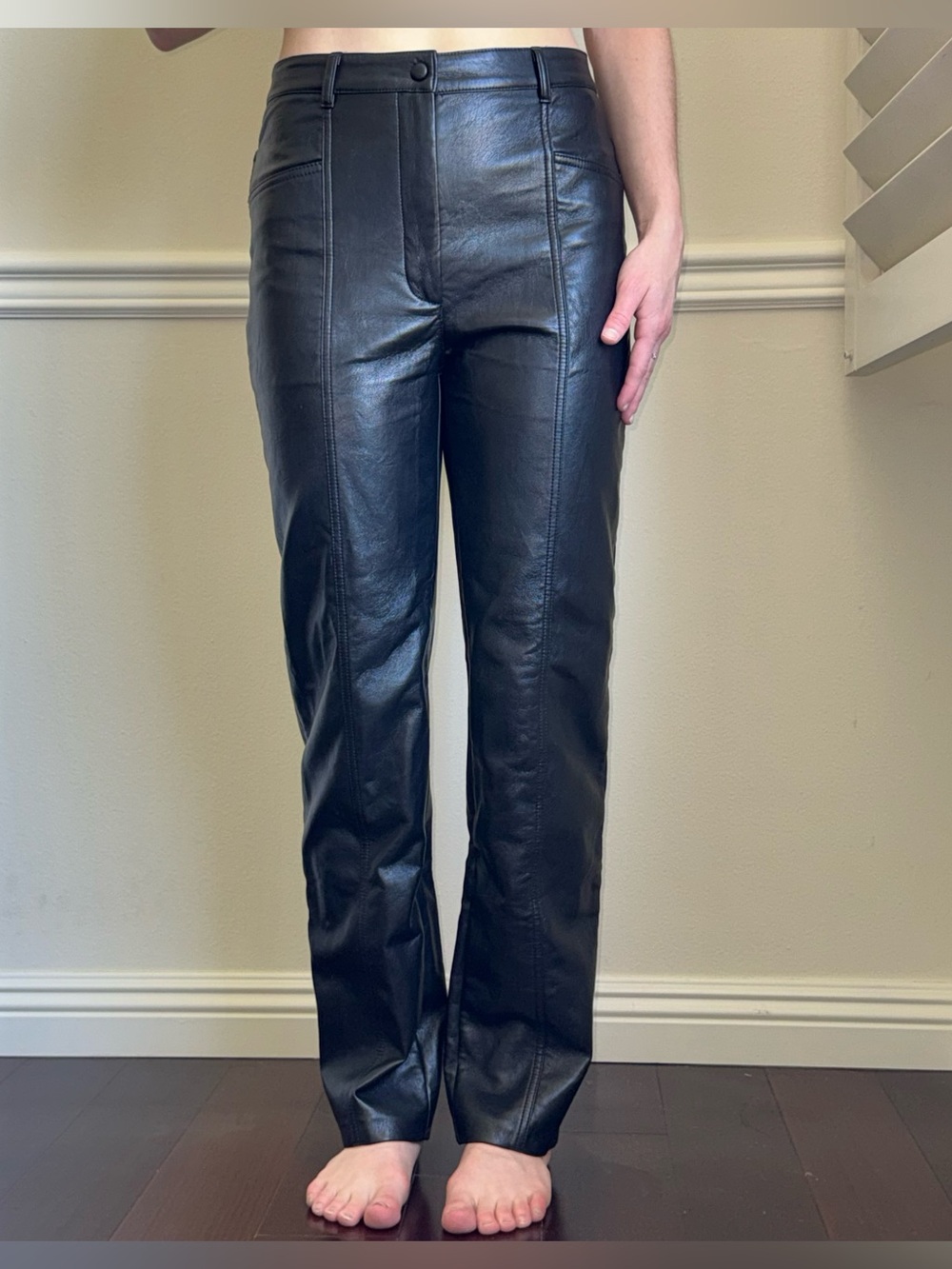 Aritzia Wilfred Rebel Pants Japanese Vegan Leather 8 Black High-waisted preowned - Picture 8 of 15